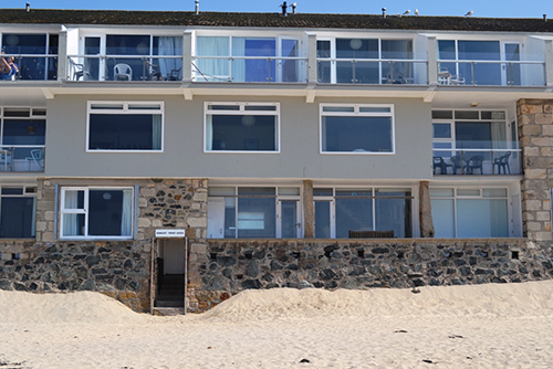 4 Barnaloft Access to porthmeor Beach - Holidays St Ives Cornwall