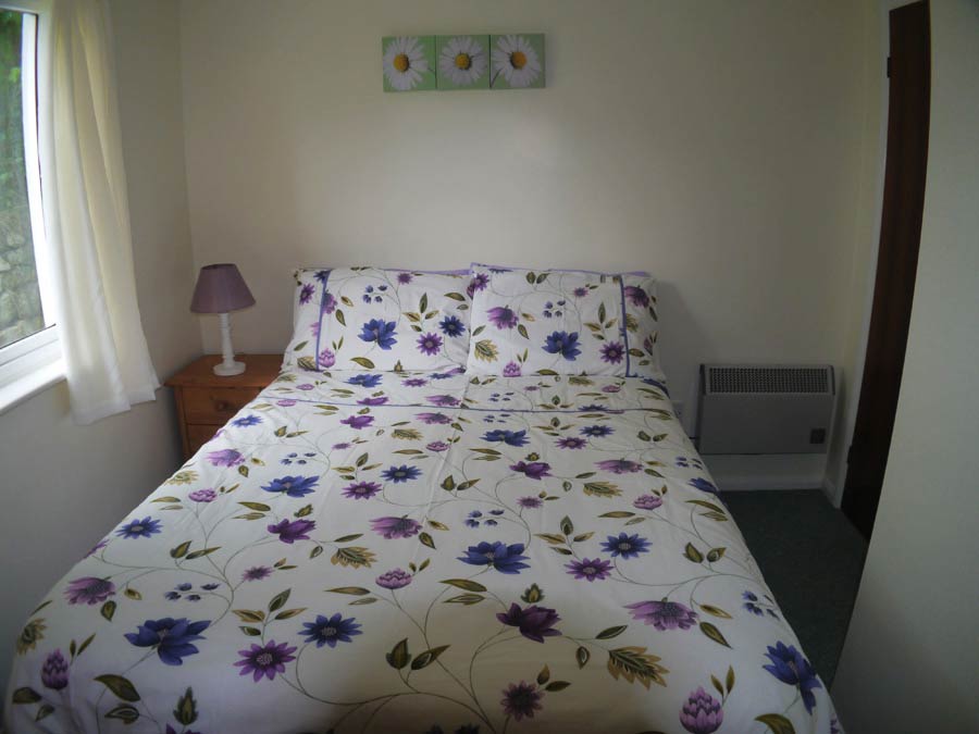 Poldark Holiday Home Sleeps 4