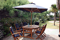 Cliff House, Self-catering holidays in  Trevone Bay