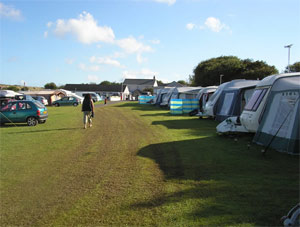 Cottage Farm Touring Park - Camping near Newqua