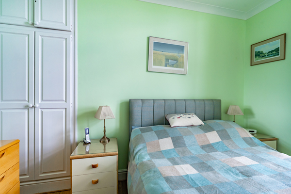 Holiday Apartment In Coverack master Bedroom