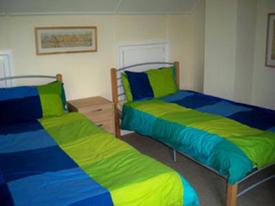 Twin bedroom