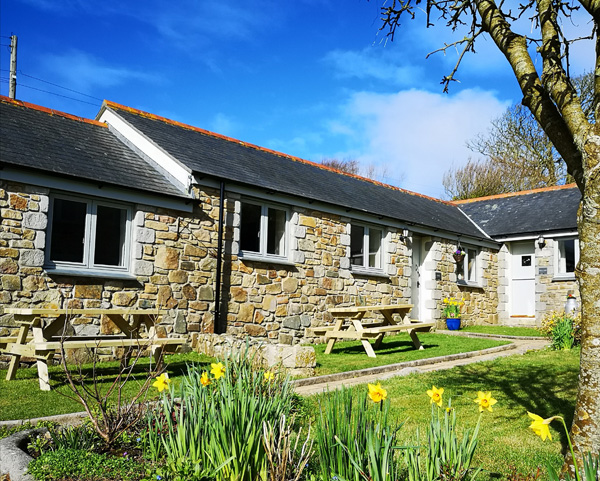 Dog Friendly Cottages Cornwall Pet Friendly Self-catering Cottages B&B ...