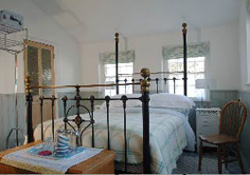 Bed & Breakfast Accommodation - Gunwalloe - Cornwall