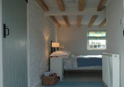 Bed & Breakfast Accommodation - Gunwalloe - Cornwall