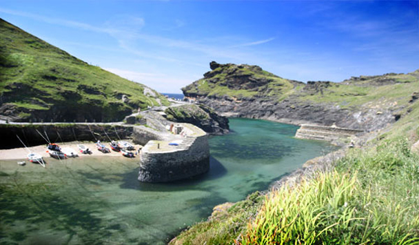  Boscastle Holiday Cottages - spectacular views of the Heritage Coast and the historic village of Boscastle. 