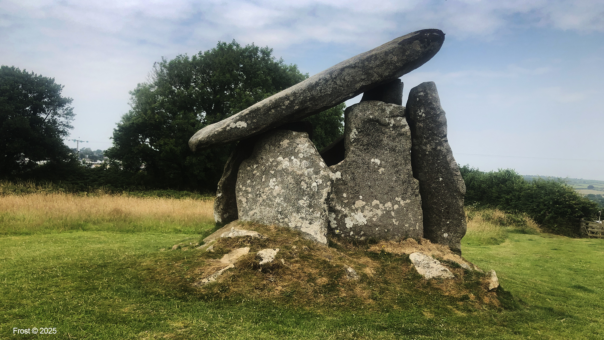 Trethevy Quoit, St Cleer, Cornwall - English Heritage