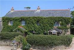 Mudgeon Vean, Swift and Swallow Cottages