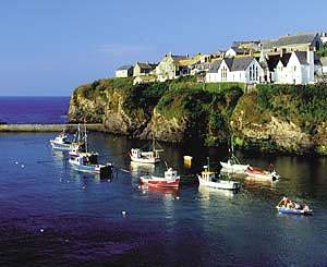 Port Isaac - boats in Harbour