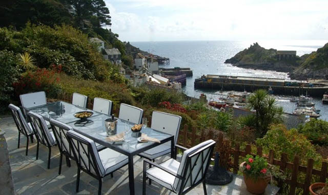 Self-cateing in Polperro, with stuning sea views