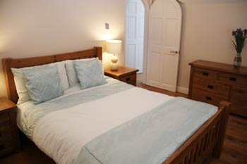 Quarter Deck Apartments - Self Catering in Porth