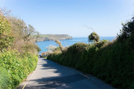 Explore the Roseland Peninsula