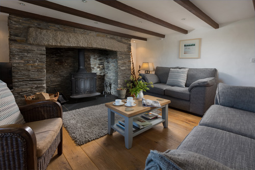 Trevio self-catering Padstow  - lounge