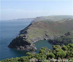 Walking in Cornwall- Cornish walks. Boscastle