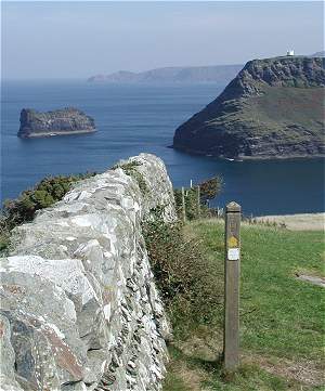 Walking in Cornwall- Cornish walks. Boscastle