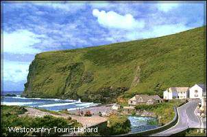 TWALKING IN CORNWALL - Crackington Haven