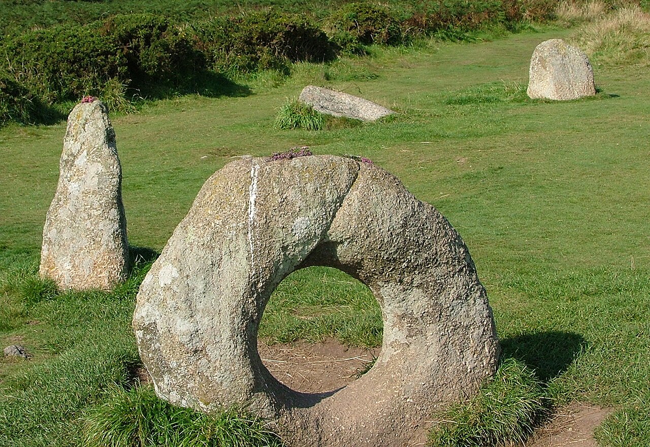 Men-an-Tol 
Photographer: Men-an-Tol 2004 by Bkroll / Wikimedia Commons / CC BY-SA 3.0
License: CC BY-SA 2.0