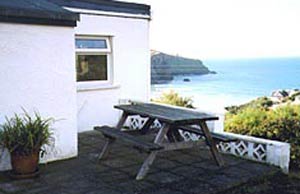 Self catering holidays Mawgan Porth 