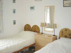 Self catering holidays Mawgan Porth 