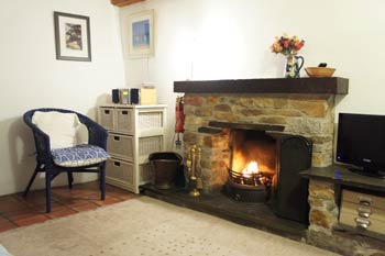 Whitewalls Cottage - Mithian
