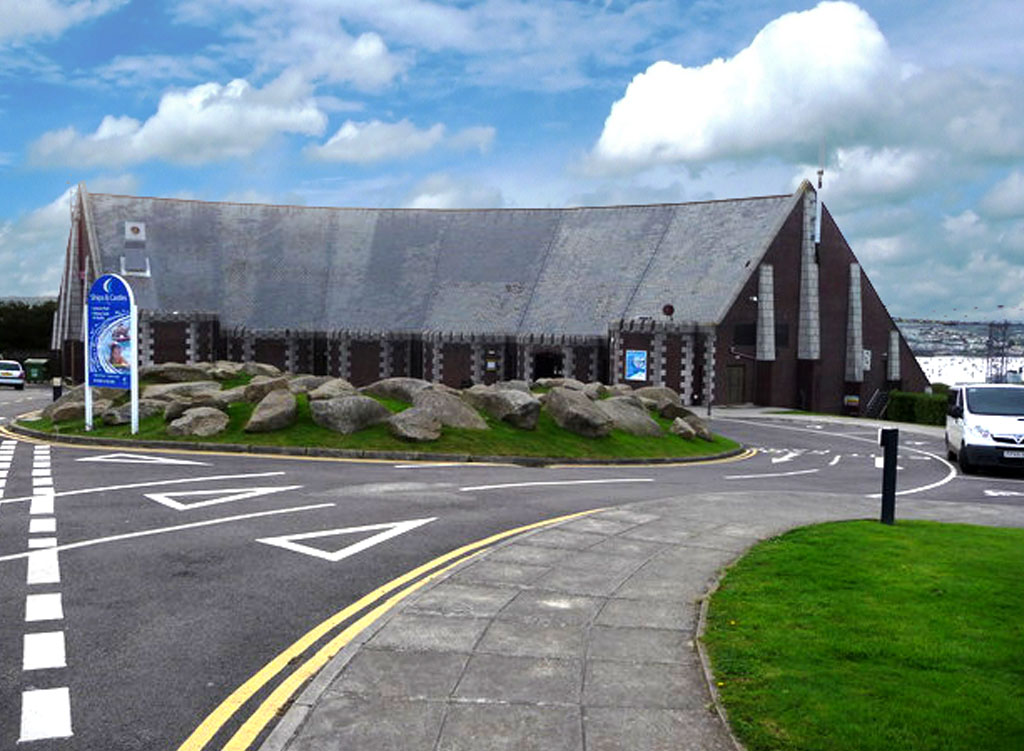 Swimming pools and leisure centres in Cornwall