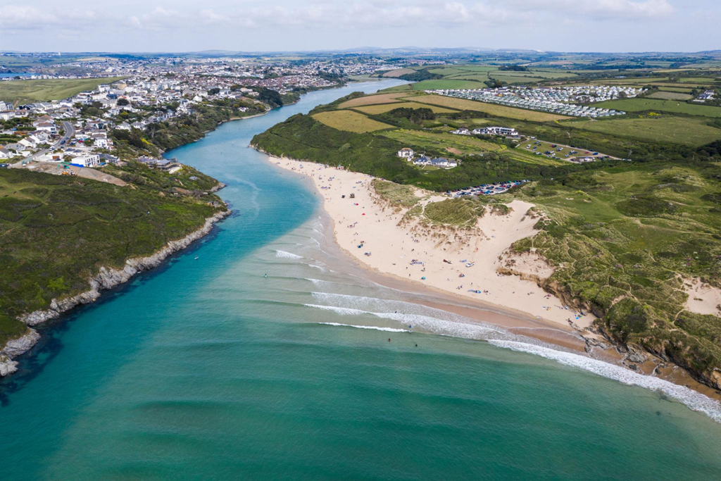 Crantock Beach surfing in Cornwall -  Geograph (CC BY-SA 2.0)